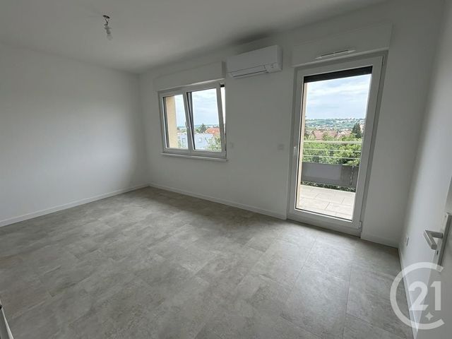 Appartement F3 à louer - 3 pièces - 75.0 m2 - SCHWINDRATZHEIM - 67 - ALSACE - Century 21 Pays De La Moder