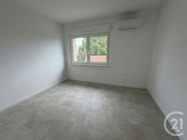 Appartement F3 à louer - 3 pièces - 75.0 m2 - SCHWINDRATZHEIM - 67 - ALSACE - Century 21 Pays De La Moder