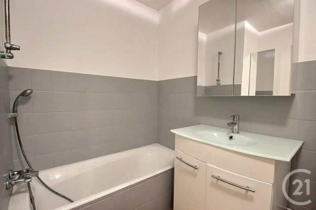 Appartement F2 à vendre - 2 pièces - 47.31 m2 - HAGUENAU - 67 - ALSACE - Century 21 Pays De La Moder