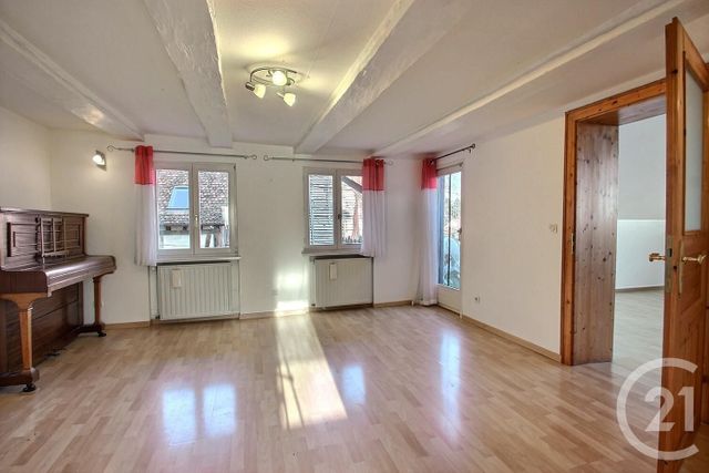 Appartement F5 à louer - 5 pièces - 122.77 m2 - OBERBRONN - 67 - ALSACE - Century 21 Pays De La Moder
