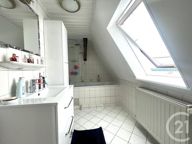 Appartement F5 à vendre - 5 pièces - 122.77 m2 - NIEDERBRONN LES BAINS - 67 - ALSACE - Century 21 Pays De La Moder