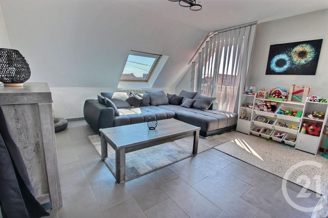 Appartement F3 à vendre - 3 pièces - 60.0 m2 - HAGUENAU - 67 - ALSACE - Century 21 Pays De La Moder