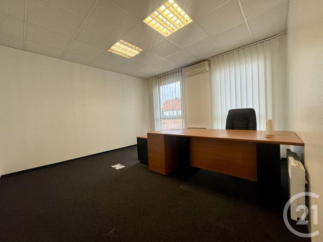 Appartement Local à louer - 3 pièces - 55.0 m2 - BATZENDORF - 67 - ALSACE - Century 21 Pays De La Moder