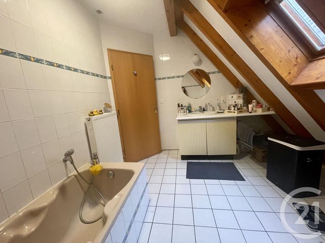 Appartement F4 à louer - 4 pièces - 78.0 m2 - WINTERSHOUSE - 67 - ALSACE - Century 21 Pays De La Moder