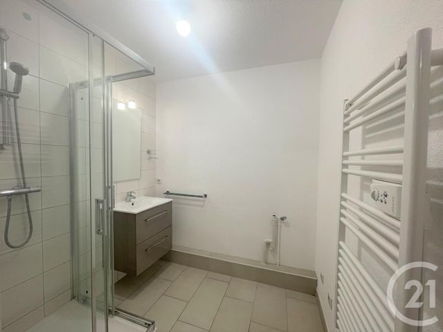 Appartement F2 à louer - 2 pièces - 51.4 m2 - NIEDERSCHAEFFOLSHEIM - 67 - ALSACE - Century 21 Pays De La Moder