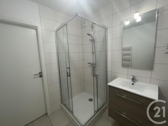 Appartement F2 à louer - 2 pièces - 51.4 m2 - NIEDERSCHAEFFOLSHEIM - 67 - ALSACE - Century 21 Pays De La Moder