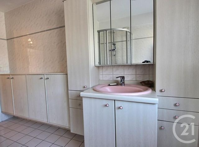 Appartement F3 à vendre - 3 pièces - 77.0 m2 - HAGUENAU - 67 - ALSACE - Century 21 Pays De La Moder