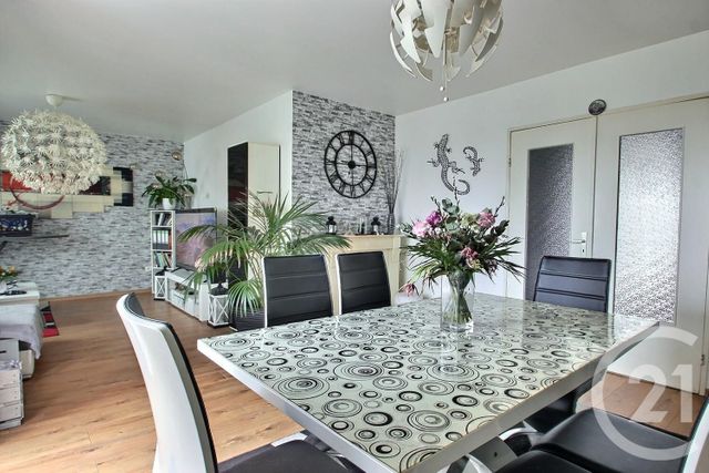 Appartement F5 à vendre - 5 pièces - 119.0 m2 - HAGUENAU - 67 - ALSACE - Century 21 Pays De La Moder