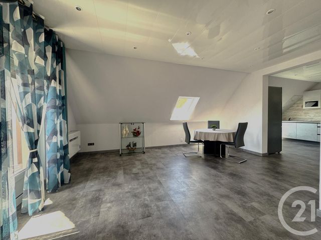 Appartement F4 à louer - 4 pièces - 100.0 m2 - BETSCHDORF - 67 - ALSACE - Century 21 Pays De La Moder