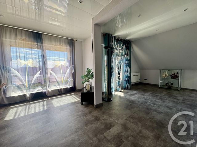 Appartement F4 à louer - 4 pièces - 100.0 m2 - BETSCHDORF - 67 - ALSACE - Century 21 Pays De La Moder