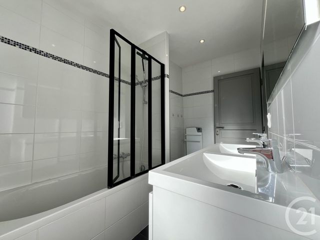 Appartement F3 à louer - 3 pièces - 76.56 m2 - BITSCHHOFFEN - 67 - ALSACE - Century 21 Pays De La Moder