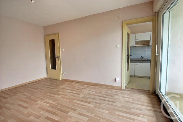 Studio à vendre - 1 pièce - 26.0 m2 - HAGUENAU - 67 - ALSACE - Century 21 Pays De La Moder Studio à vendre - 1 pièce - 26.0 m2 - HAGUENAU - 67 - ALSACE - Century 21 Pays De La Moder