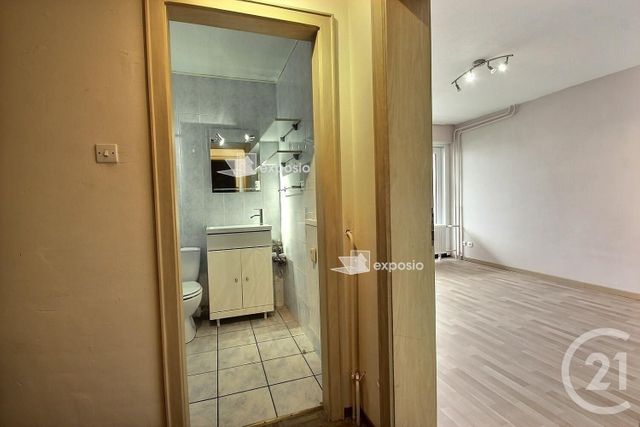 Studio à vendre - 1 pièce - 26.0 m2 - HAGUENAU - 67 - ALSACE - Century 21 Pays De La Moder Studio à vendre - 1 pièce - 26.0 m2 - HAGUENAU - 67 - ALSACE - Century 21 Pays De La Moder