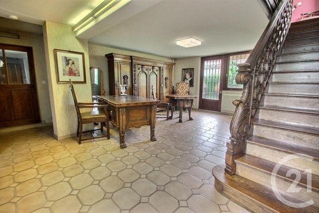 Afficher la photo en grand maison à vendre - 10 pièces - 228.0 m2 - HAGUENAU - 67 - ALSACE - Century 21 Pays De La Moder